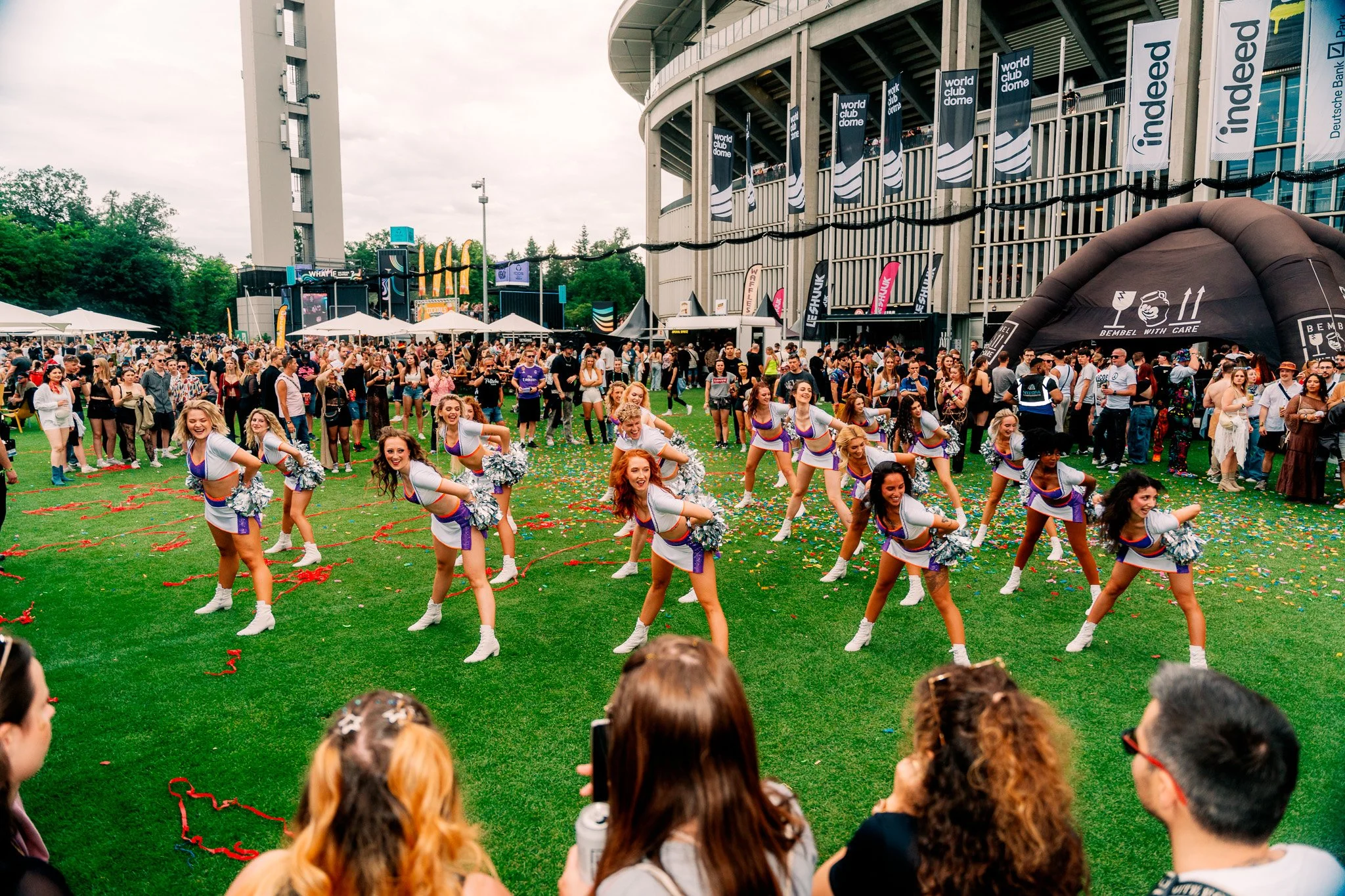Galaxy_Dancers_WCD_web-05609.jpg