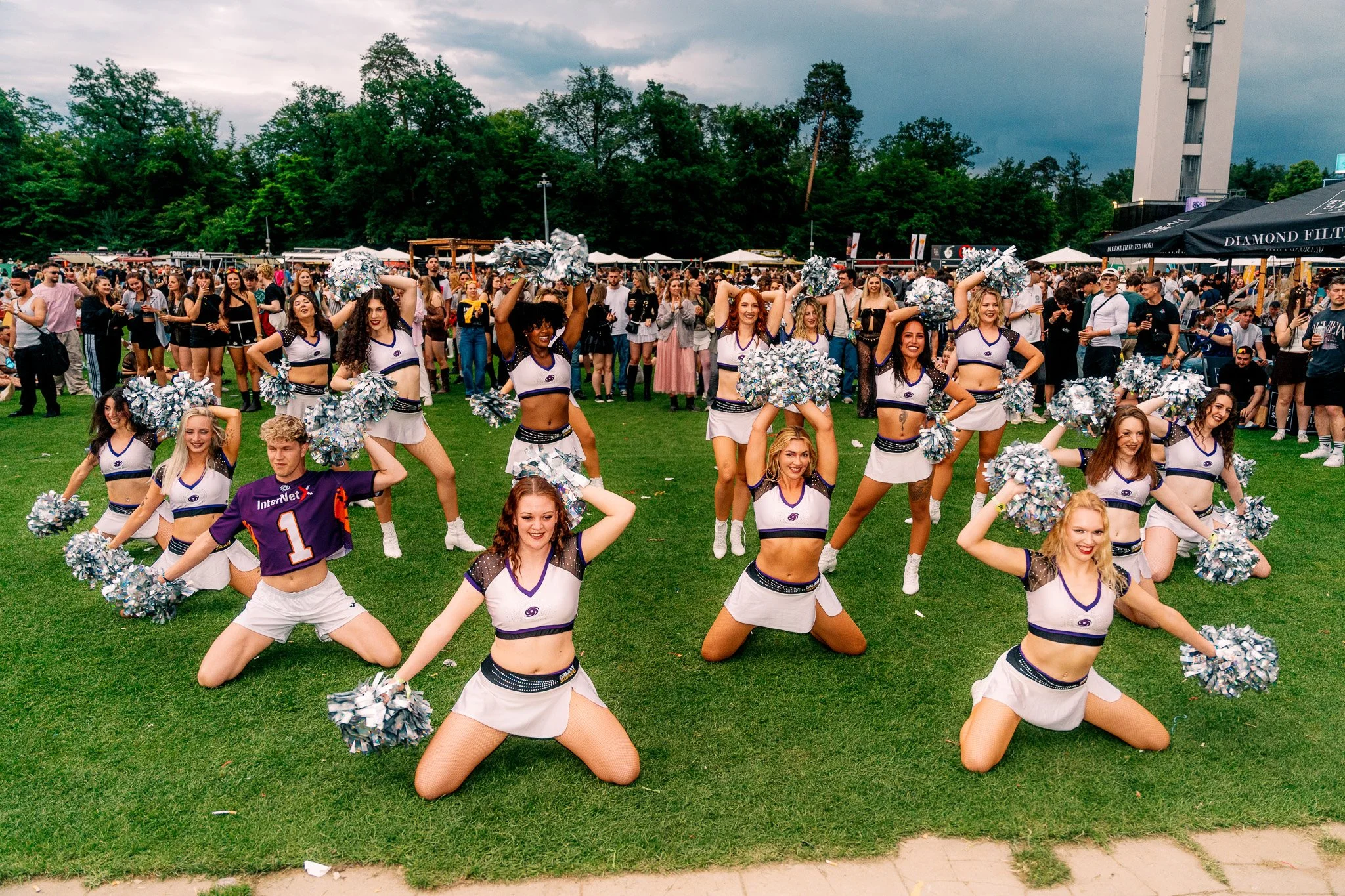 Galaxy_Dancers_WCD_web-05851.jpg