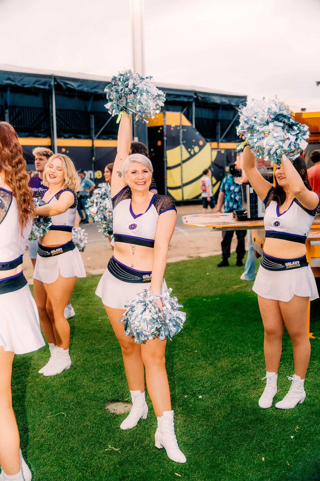 Galaxy_Dancers_WCD_web-05741.jpg