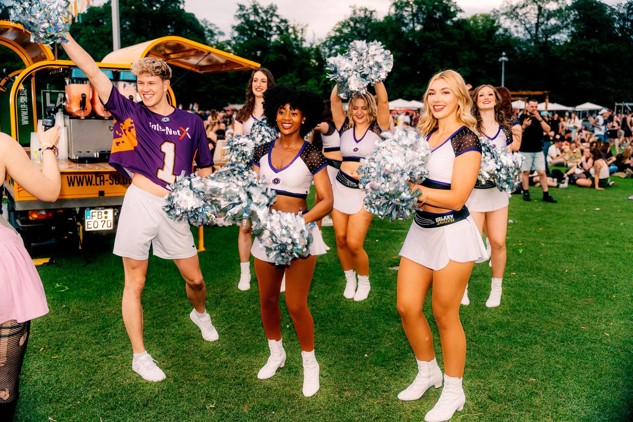 Galaxy_Dancers_WCD_web-05746.jpg