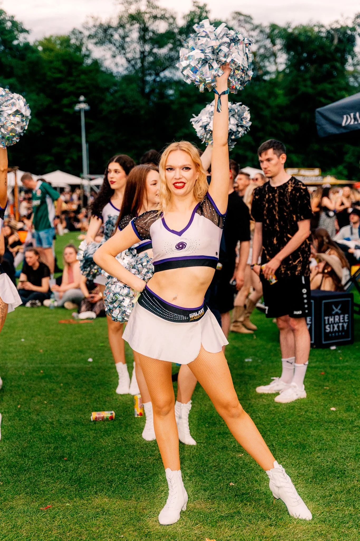 Galaxy_Dancers_WCD_web-05751.jpg