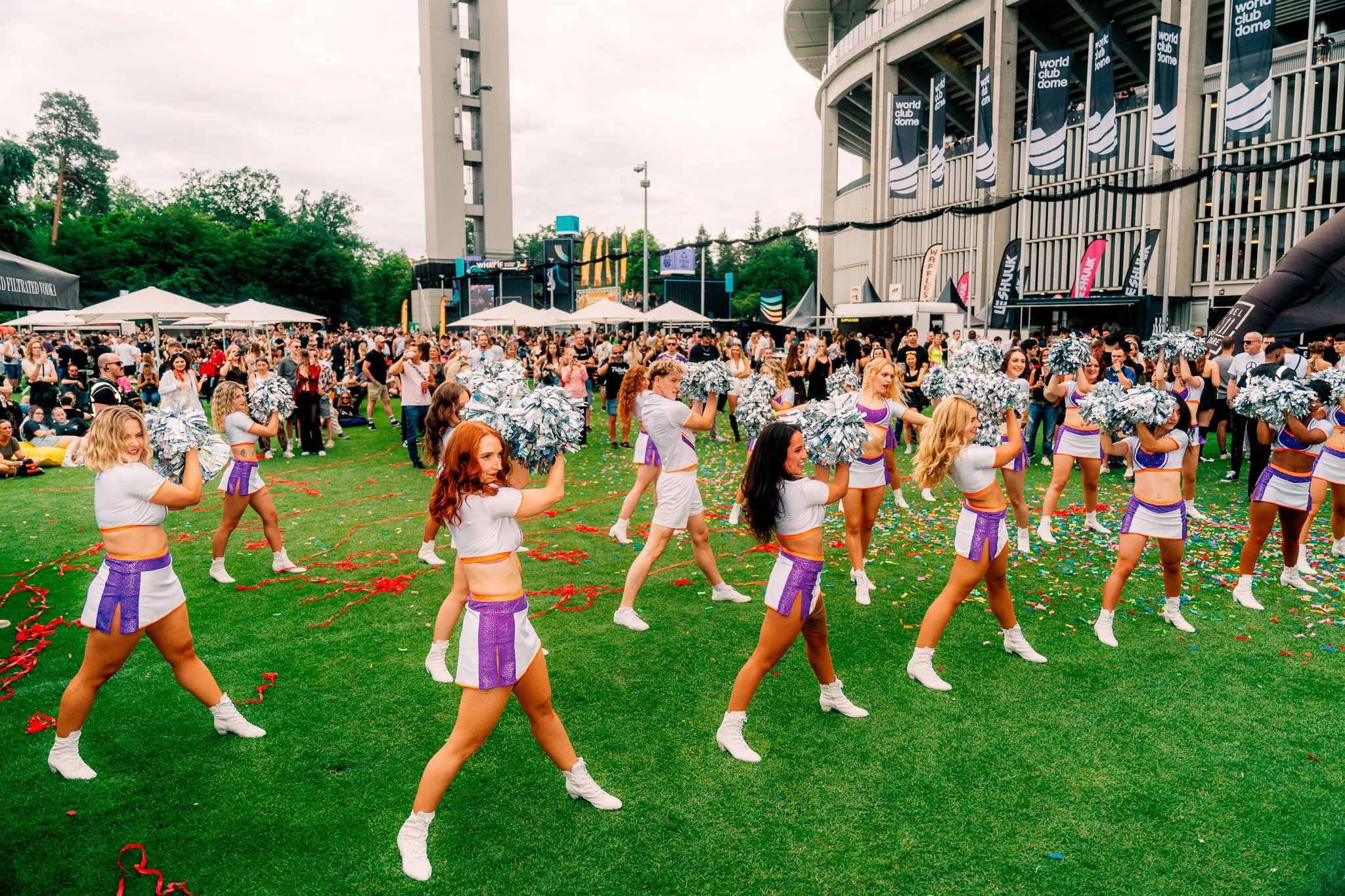 Galaxy_Dancers_WCD_web-05612.jpg