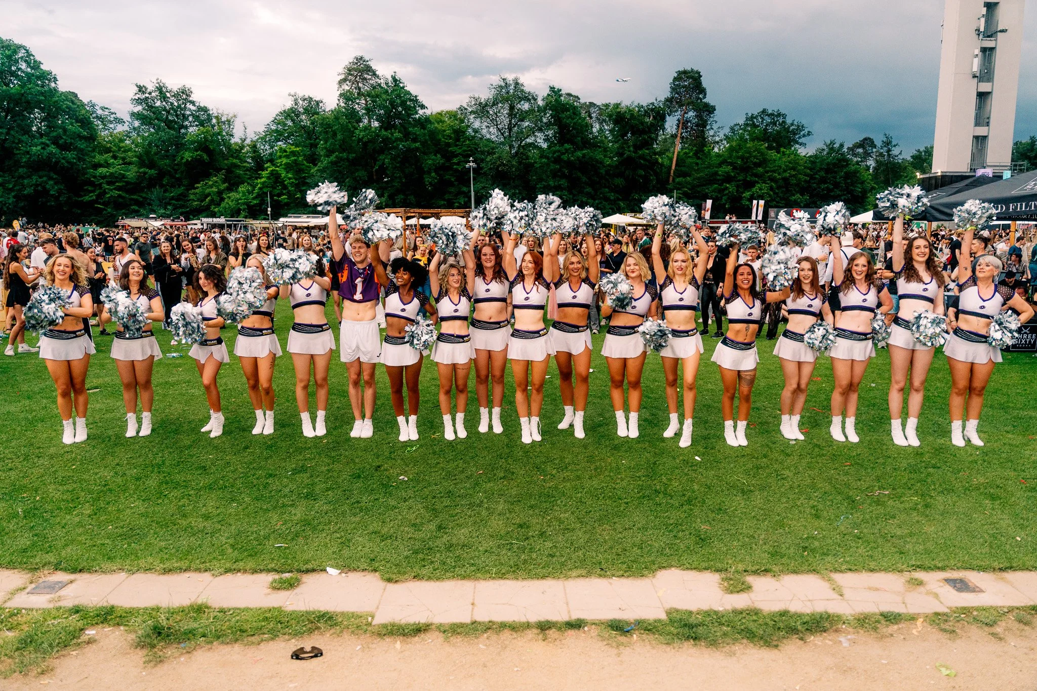 Galaxy_Dancers_WCD_web-05855.jpg