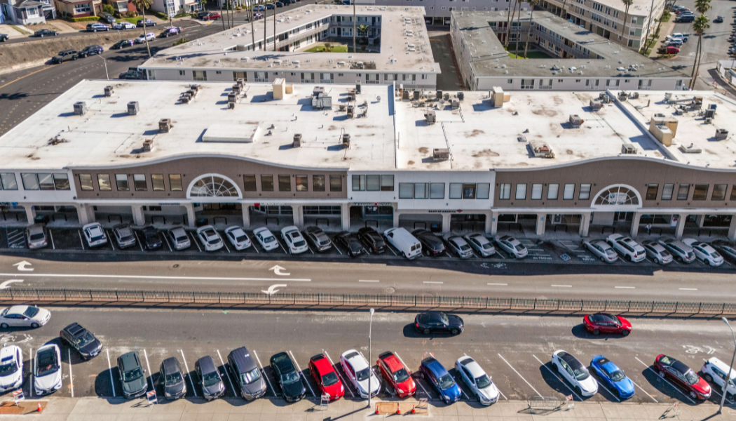 Commercial Parking Lot Sealcoating: Benefits for Businesses in Tampa Florida