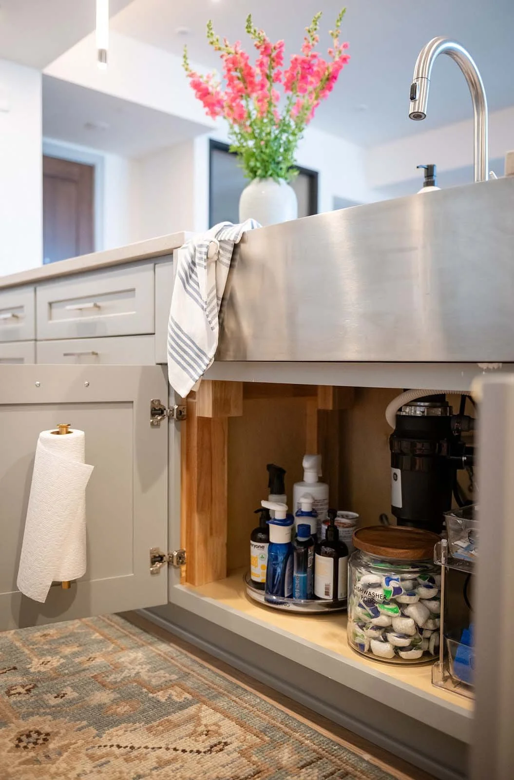 Home-Ops-Home-Organization-Interior-Design15.jpg