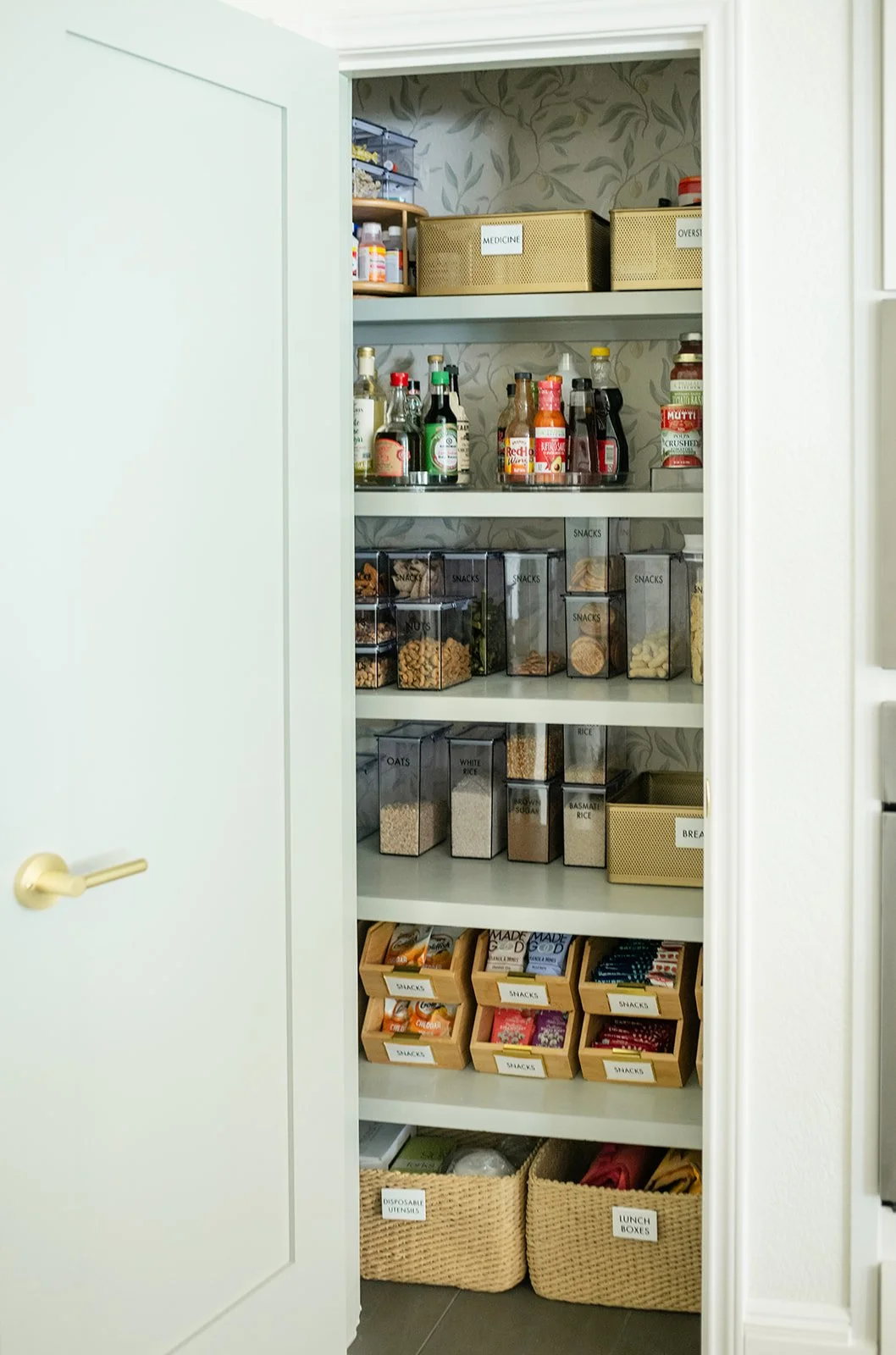 Home-Ops-Home-Organization-Interior-Design14.jpg