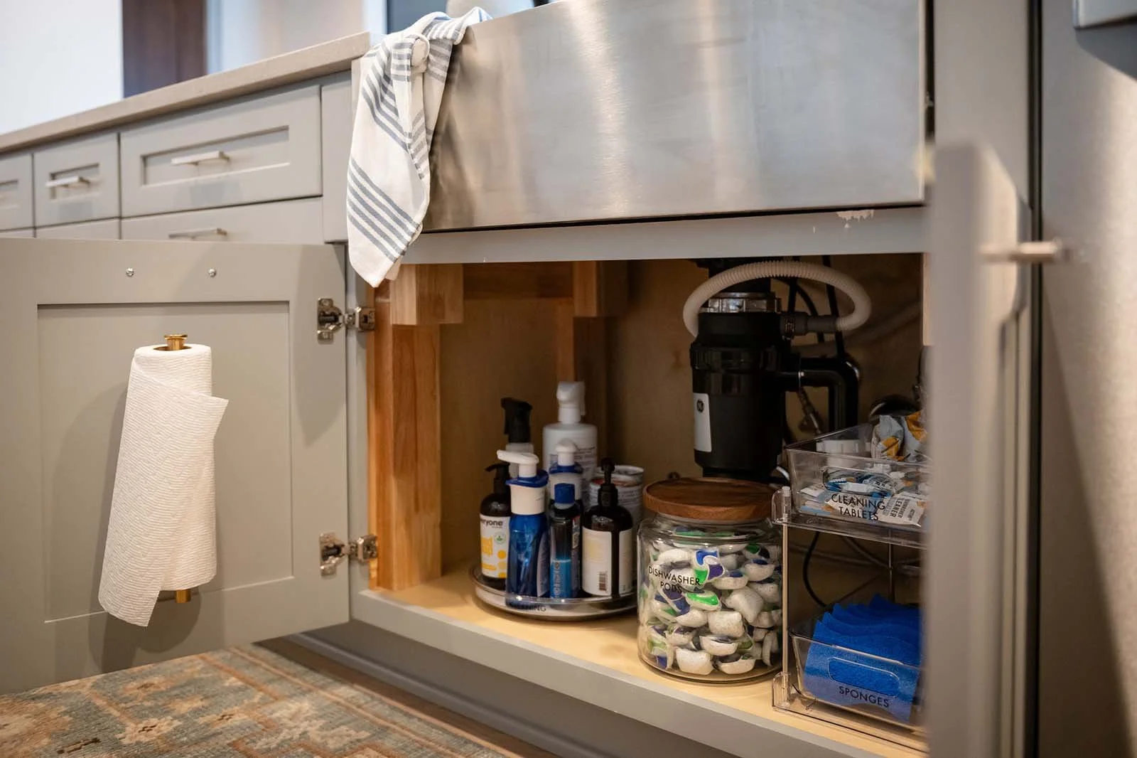 Home-Ops-Home-Organization-Interior-Design5.jpg