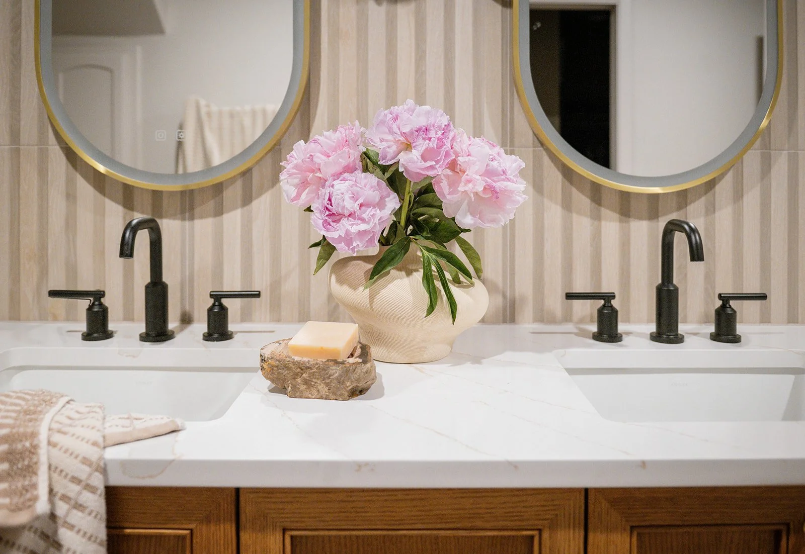The-Home-Ops-Interior-Design-Austin-64_websize.jpg