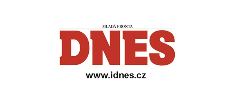 DNES: "Review: " Yasue Maetake, Exhibition at Rakovník Museum—Japanese Sculptress Fine Success” by Jurkova, Marcela.  February 3, 2001 