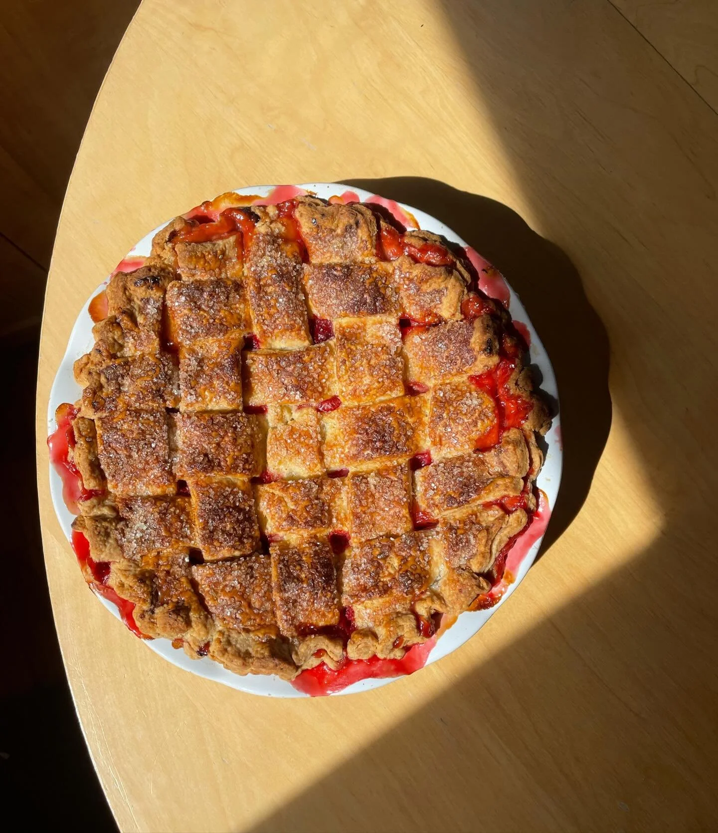 Strawberry rhubarb birthday pie for dad!

Baked in Washington and enjoyed in Oregon 🥳 P.S. some pies are considered gels&hellip; fly wisely with your pie ✈️