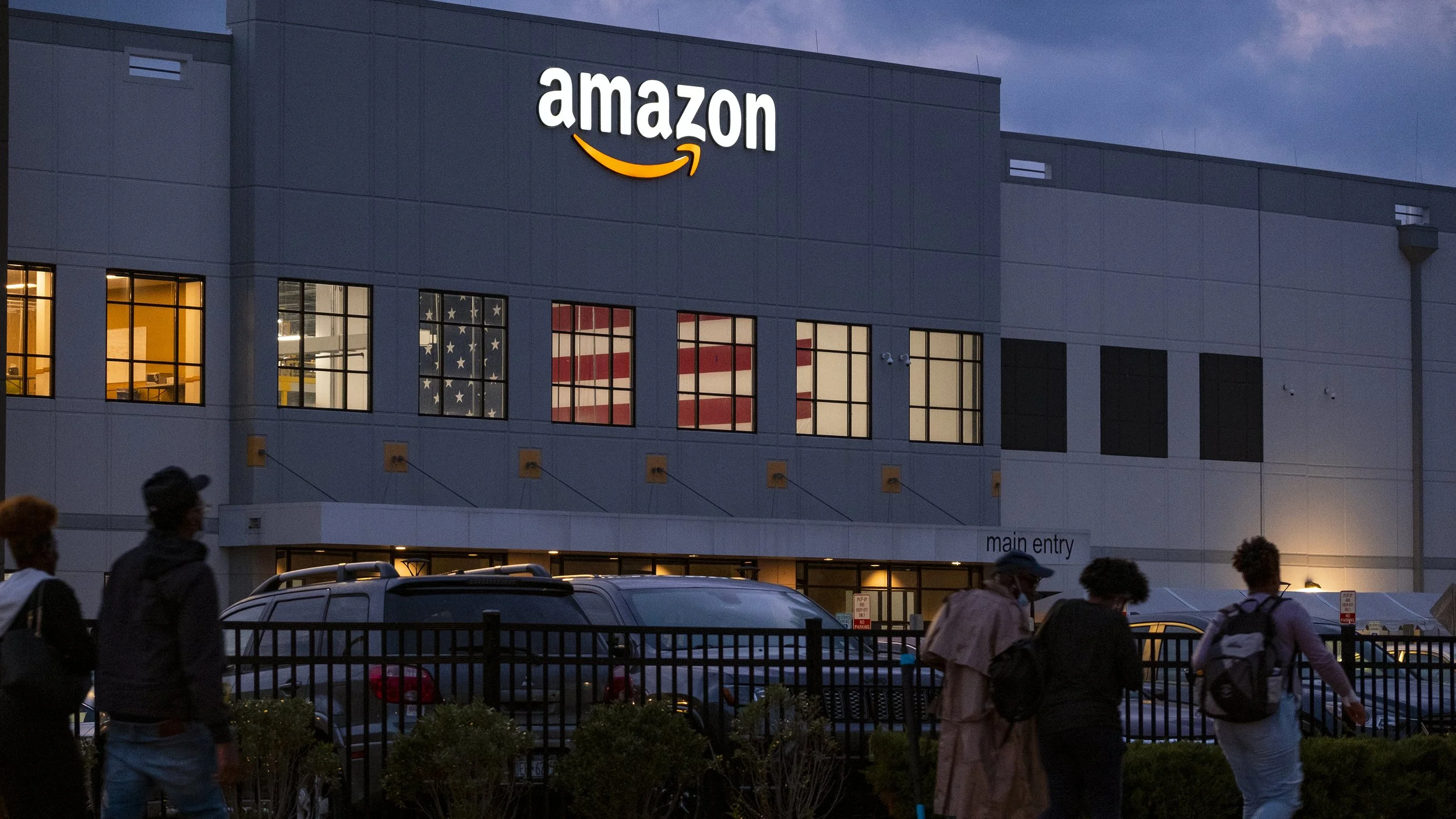 Amazon Sues NY Agency To Block State’s Labor Law