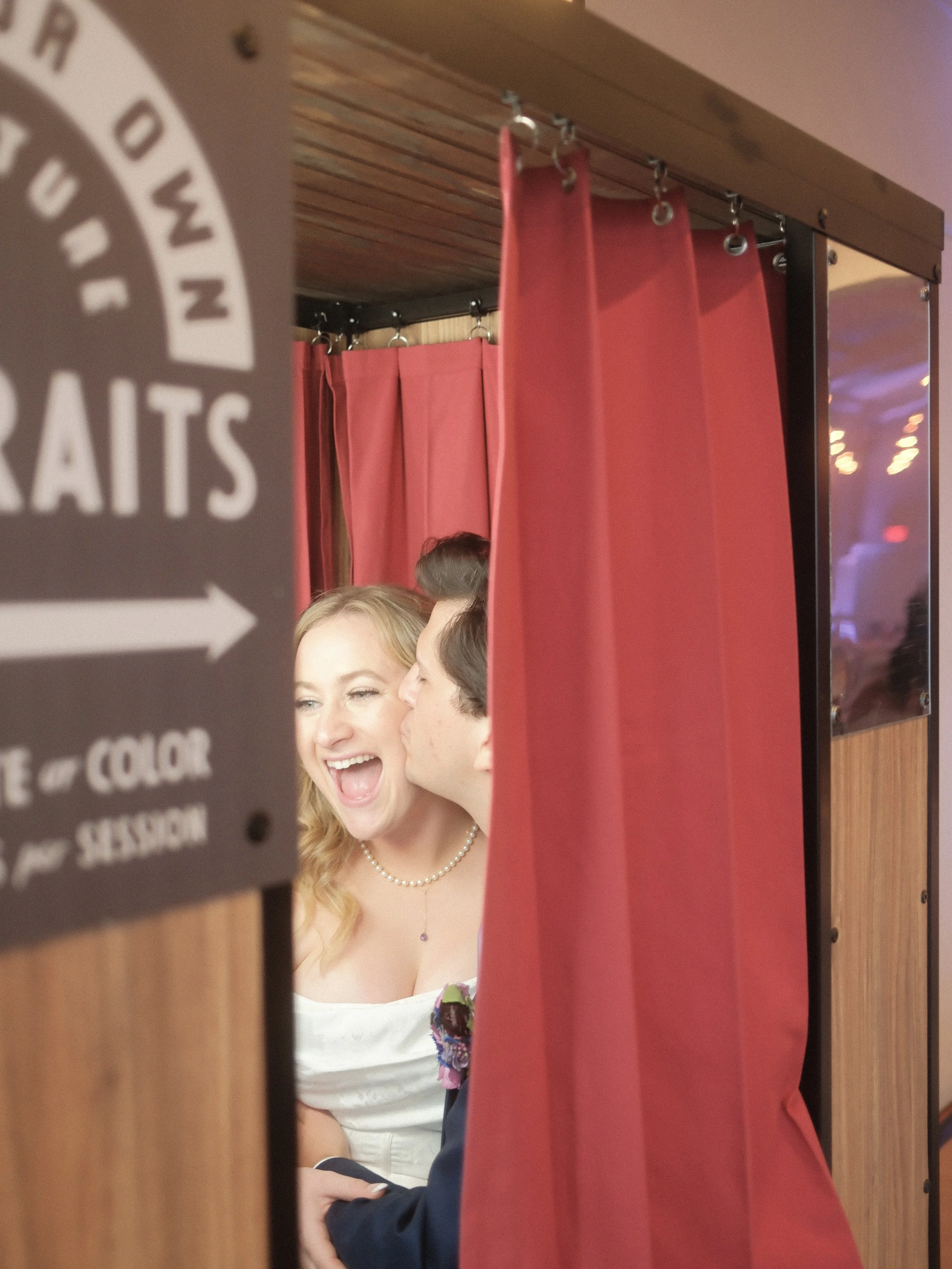 Enclosed photo booth with vintage vibes. Vintage photo booth, retro photo booth. Enclosed photo booth rentals in Orange County, Los Angeles, Inland Empire, San Diego, Palm Springs enclosed photo booth.