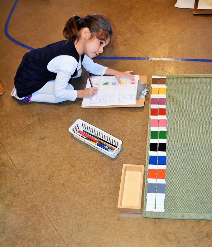 Screenshot 2025-09-03 at 17-50-51 Busy Working - Gallery lakehillsmontessori.png