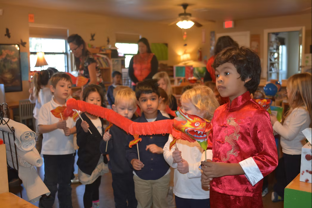 Screenshot 2025-09-03 at 17-41-55 A Day at LHM lakehillsmontessori.png