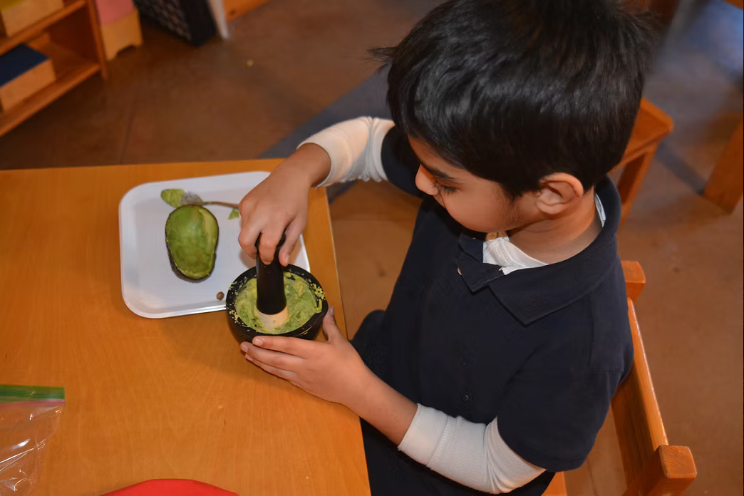 Screenshot 2025-09-03 at 17-42-38 A Day at LHM lakehillsmontessori.png