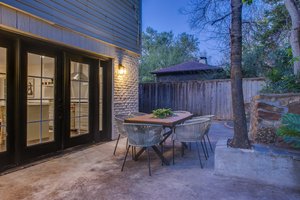 Sell Tenant-Occupied Homes vs Vacant in Dallas