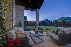 Sell Before May or Wait? Dallas Listing Timing Guide