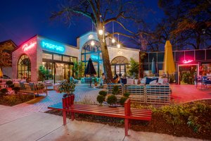 Bishop Arts District Listing Agent | Sell Your Home in 75208