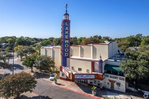 Lakewood Dallas Real Estate: Is It the Right Neighborhood for You?