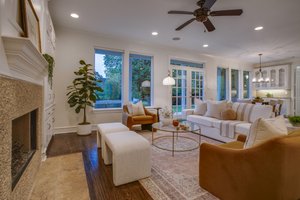 Best Realtor to Sell Your Home in Kessler Park Dallas