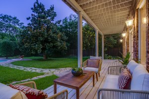 Who to Call for a Craftsman Bungalow in Oak Cliff, TX