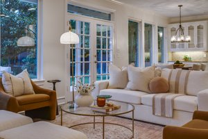Who to Hire to Sell Your Home in Kessler Park &amp; Oak Cliff