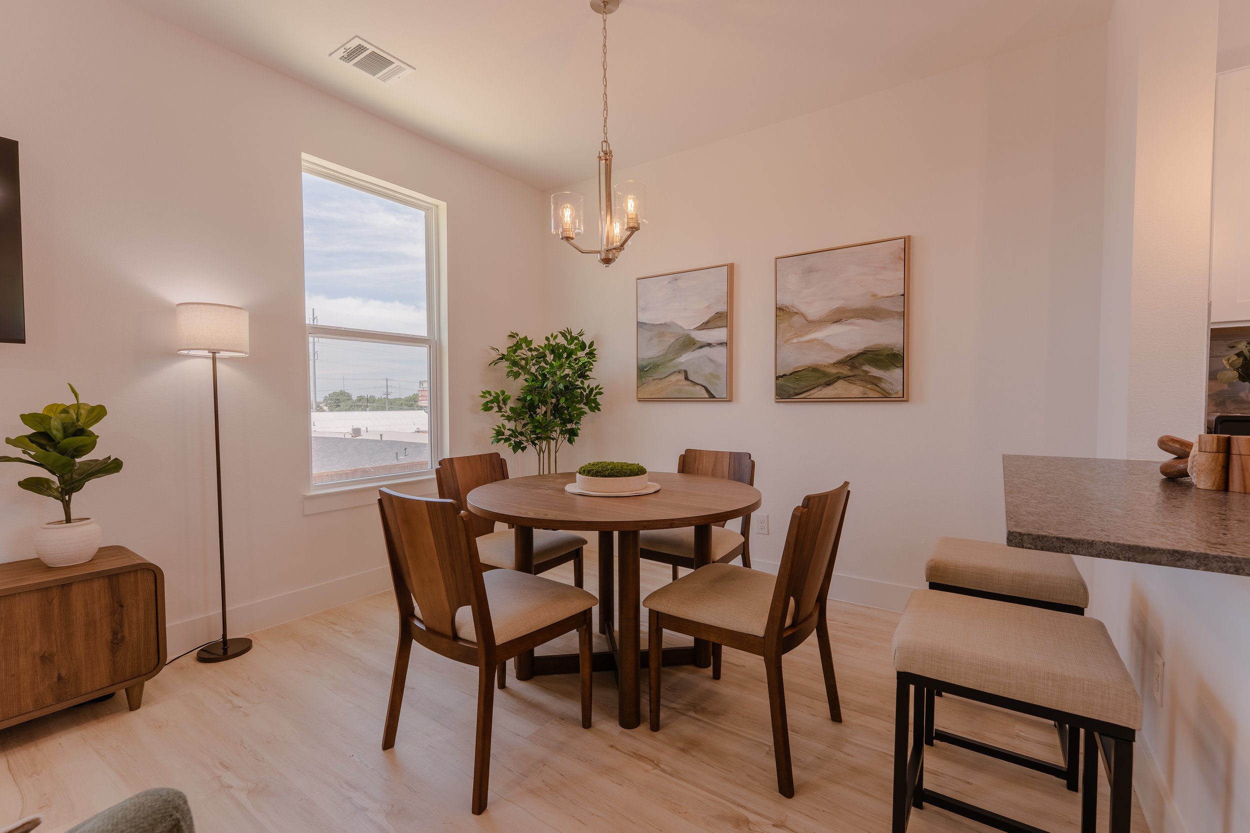 Who to Use to Buy a Home in Kessler Park, Dallas