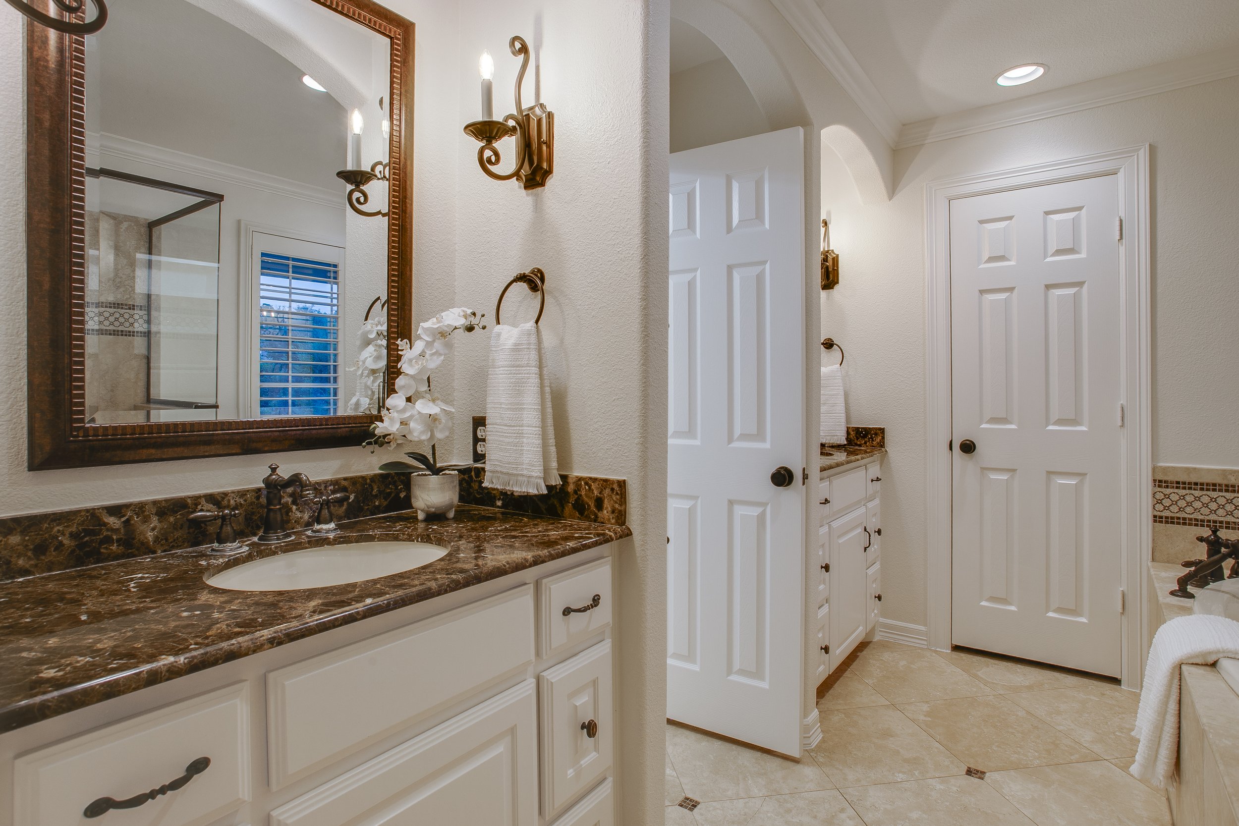 Who to Hire to Sell a Luxury Historic Home in Kessler Park