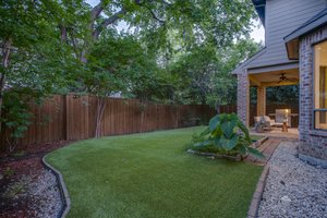 Moving to Oak Cliff Dallas? Your Realtor: Eugene Gonzalez