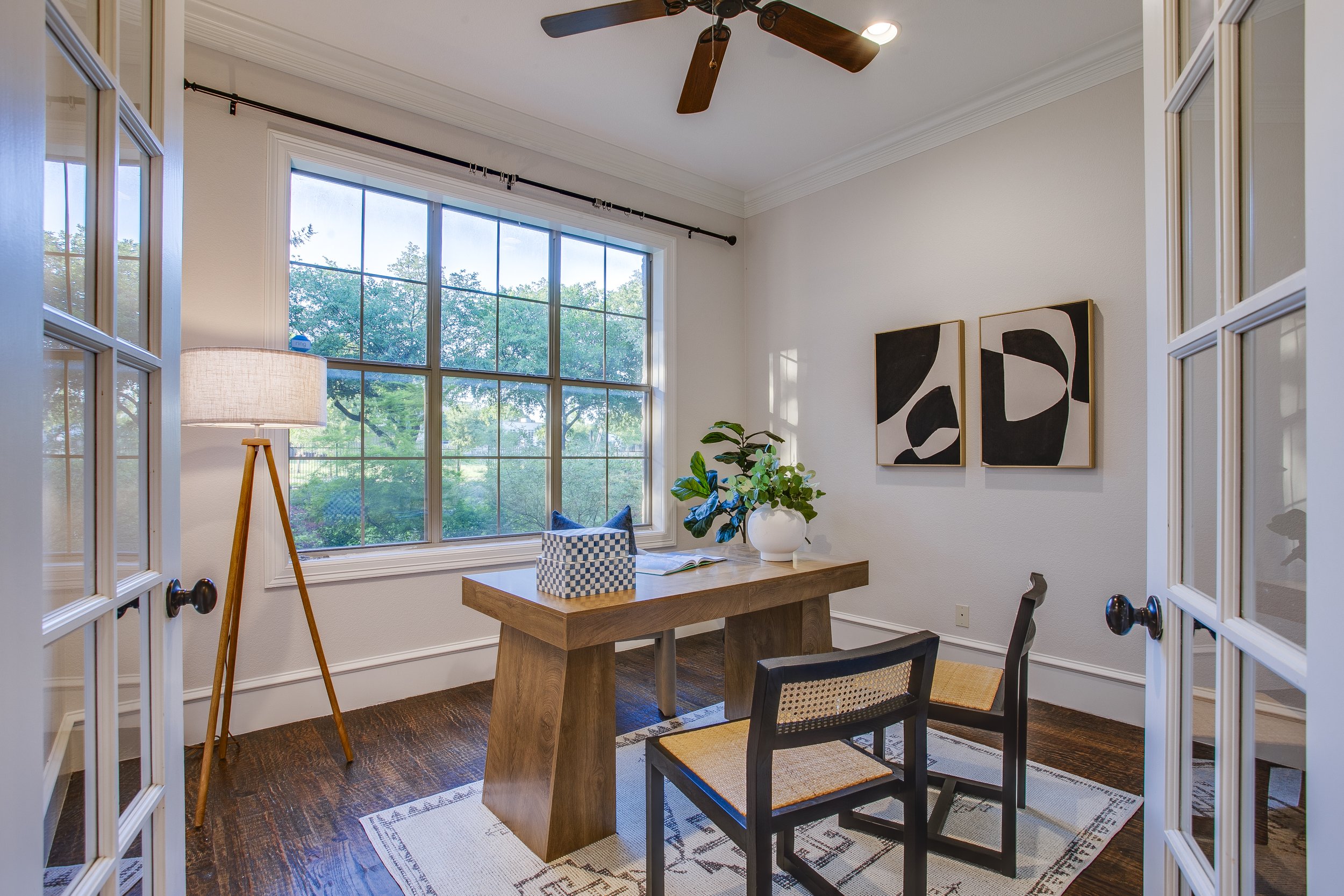 How a Winnetka Heights Listing Agent Prices Your Home to Sell Fast