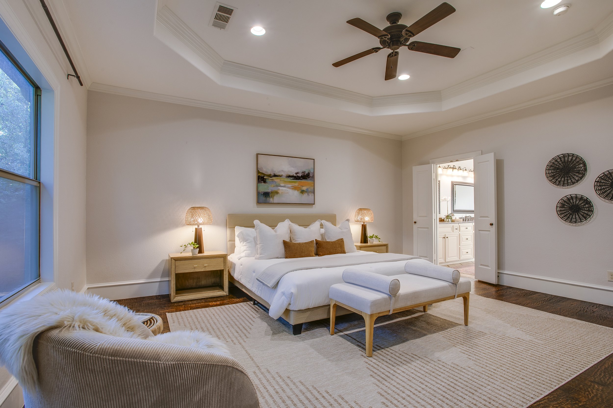 Winnetka Heights Craftsman Bungalow Realtor | Eugene Gonzalez