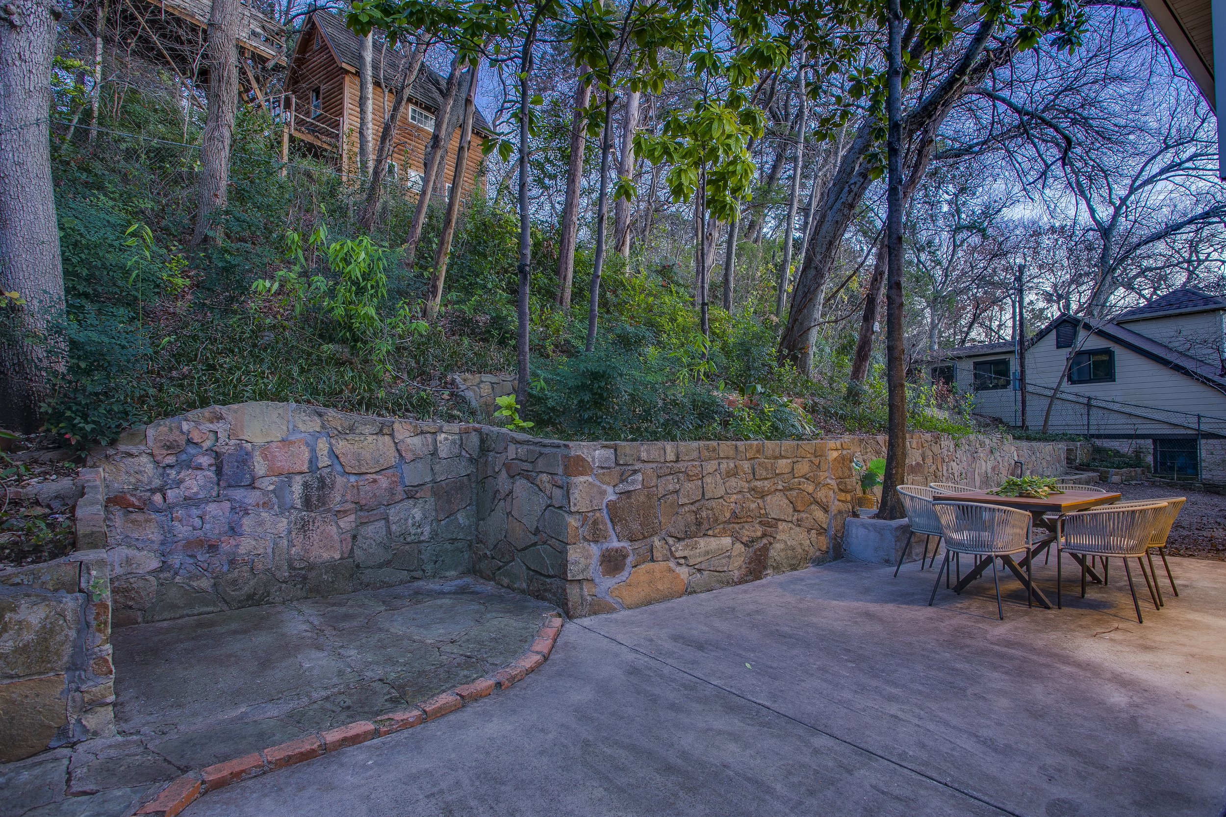 Who Should I Hire to Sell My Dallas Home? Oak Cliff Guide