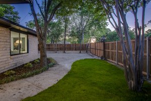 How Eugene Gonzalez Helps Oak Cliff Buyers Close Fast