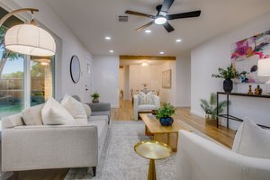 Should You Sell in Oak Cliff Before Prices Drop?