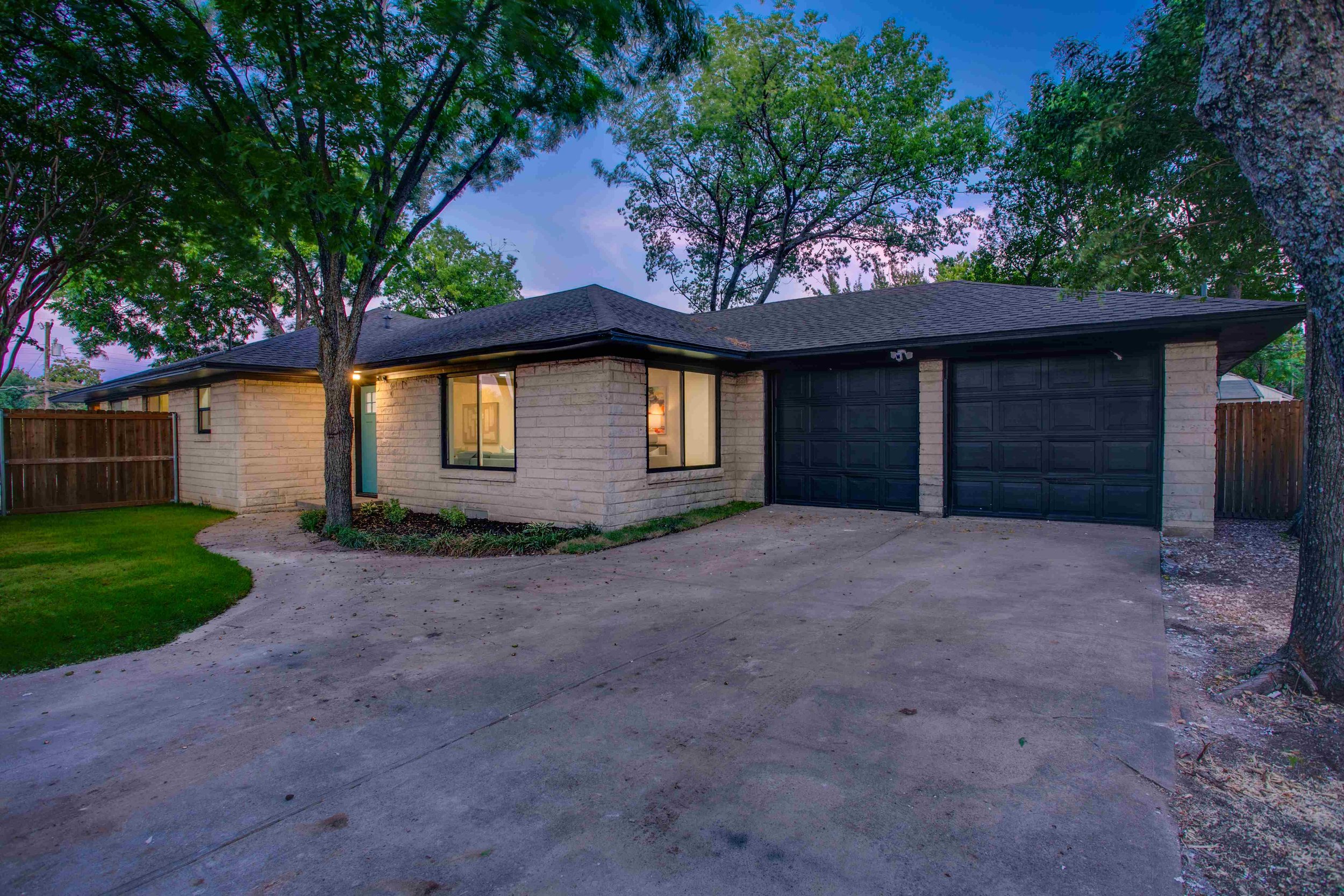 Get Top Dollar Selling Your Oak Cliff Home in 2026