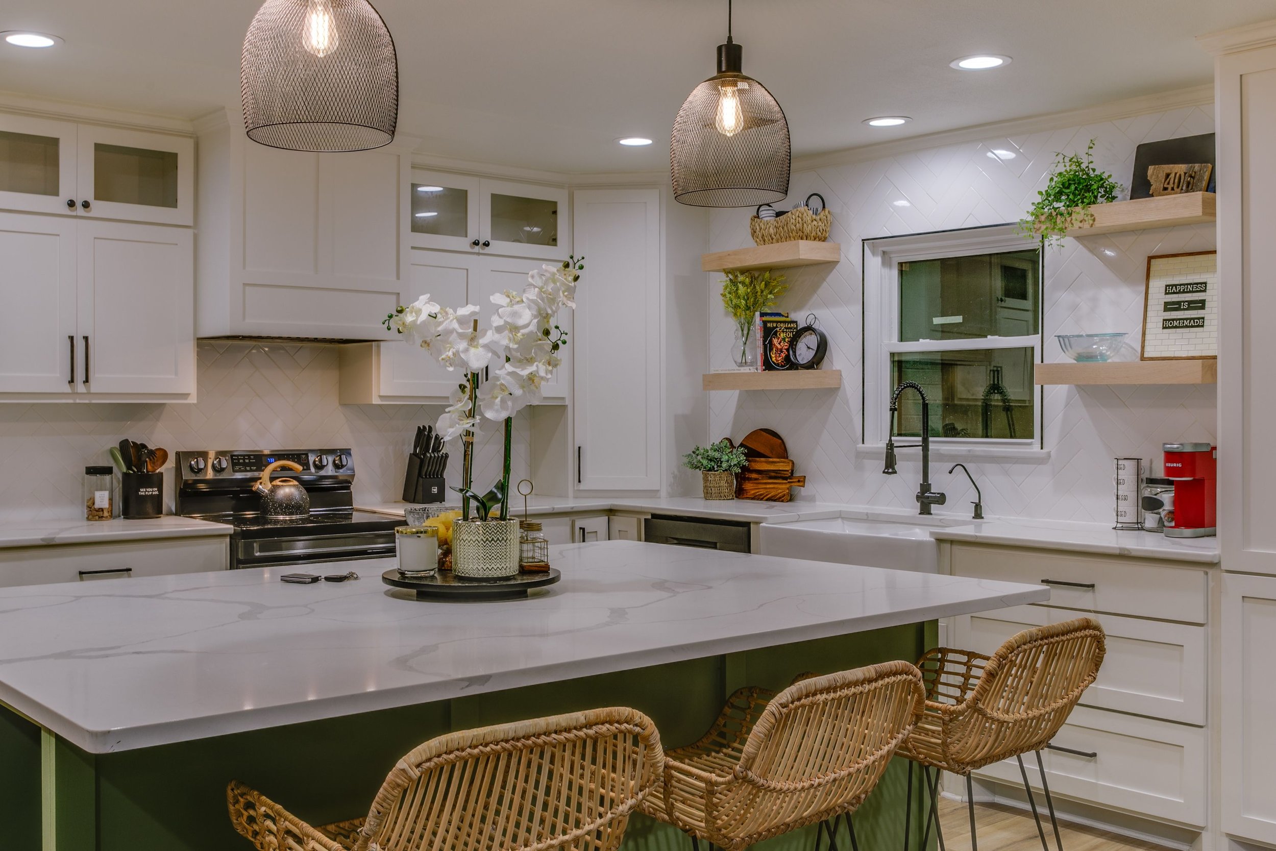 Who to Contact to Buy a Home in Bishop Arts District