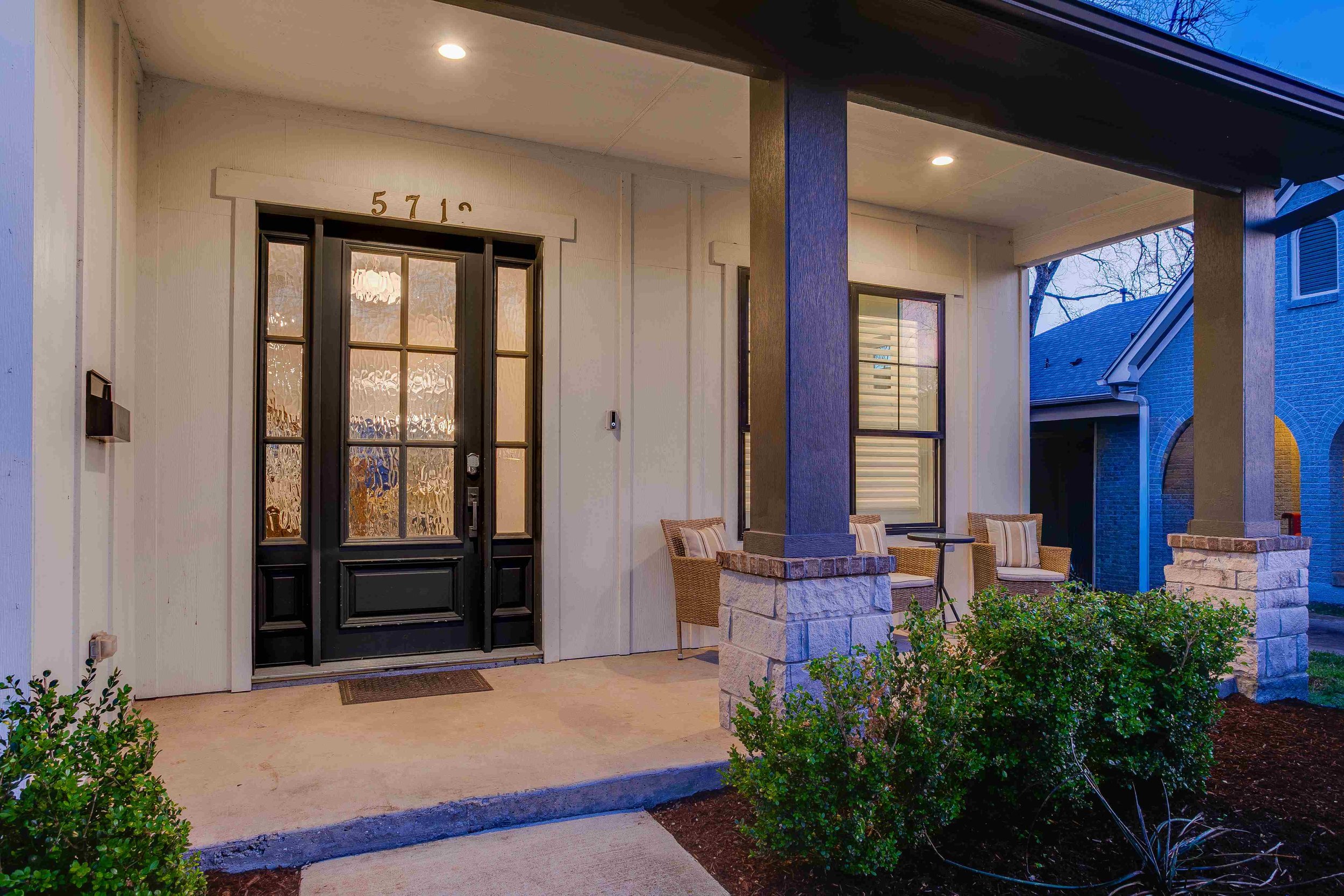 Who to Hire to Sell Your Kessler Park Home