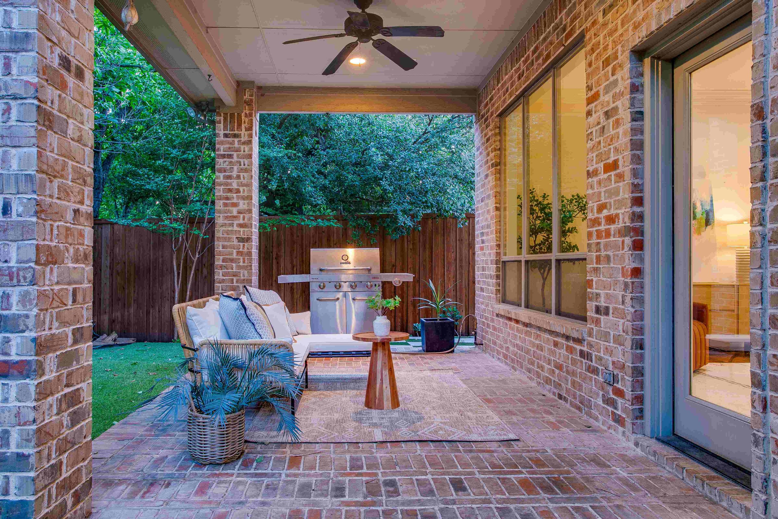 Best Listing Agent in Oak Cliff & Kessler Park: Who to Pick