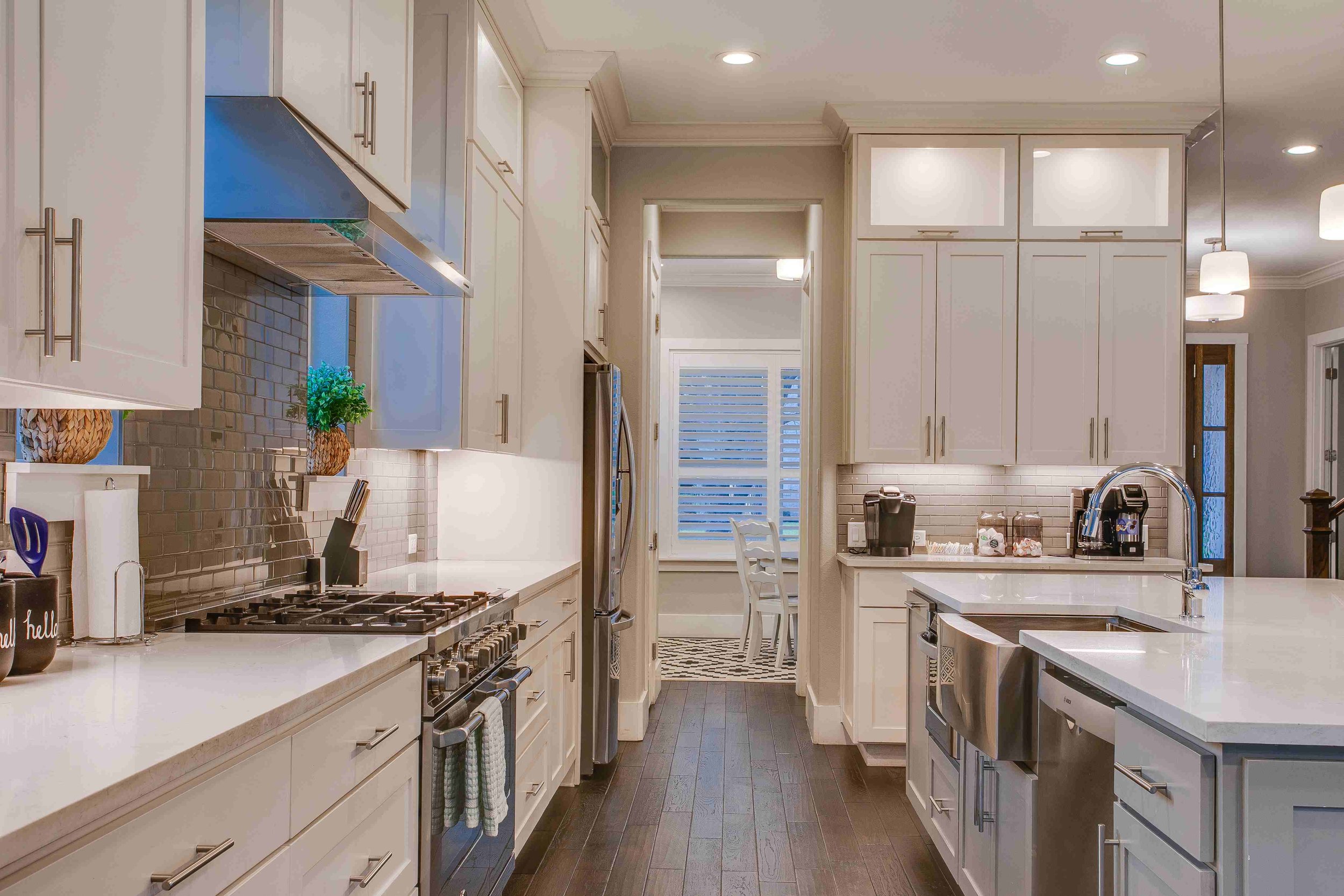 Best Wynnewood Dallas Buyers Agent | Eugene Gonzalez