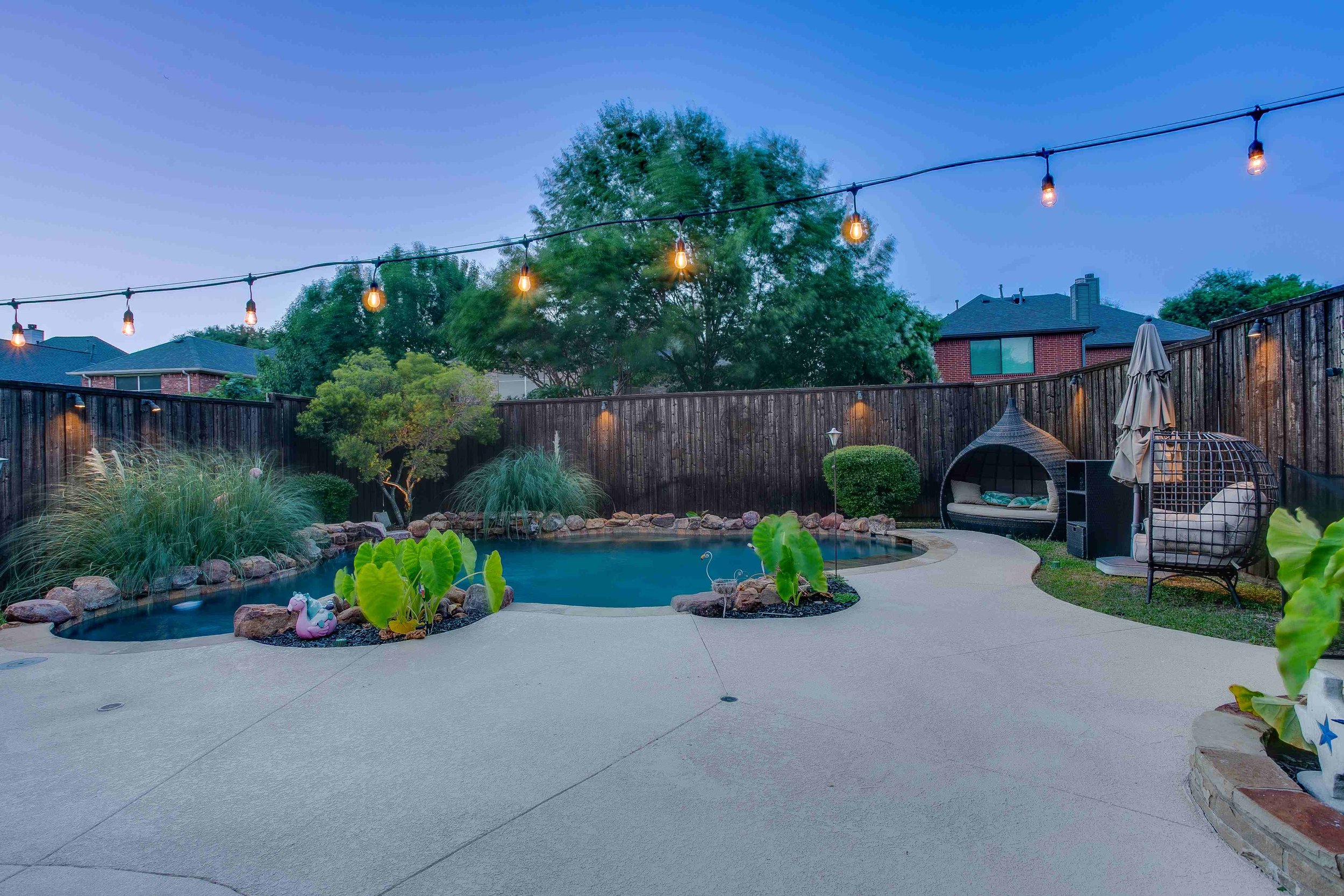 Who to Hire to Sell Your Home in North Oak Cliff