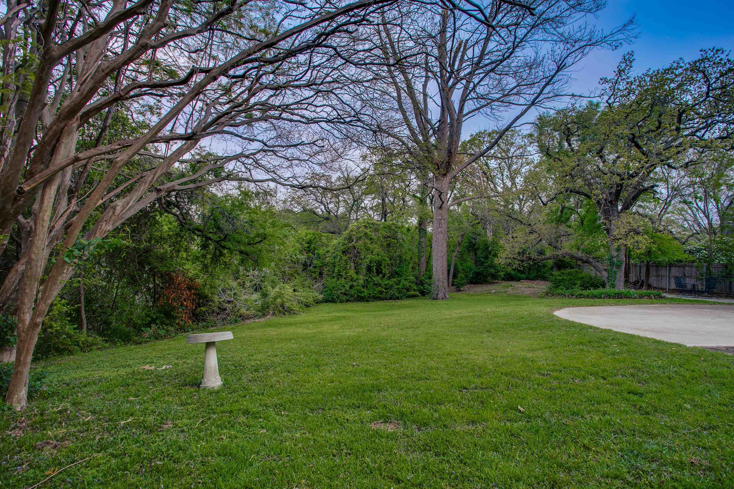 Who Gets Top Dollar Selling Homes in Dallas? (Oak Cliff)