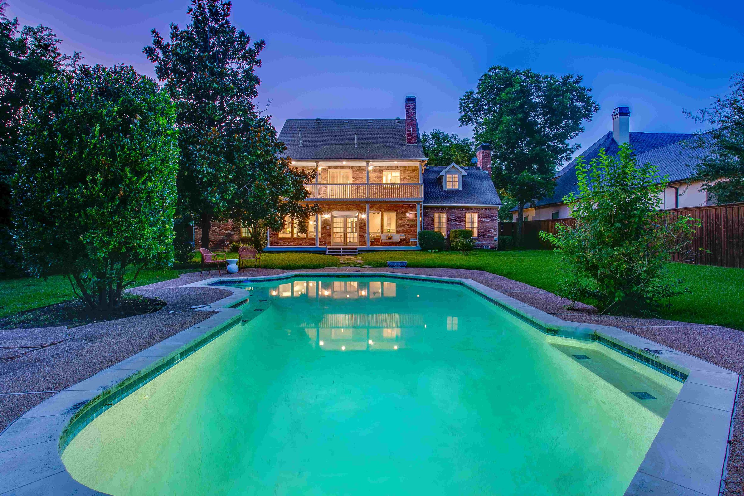 Who Gets Top Dollar Selling Homes in North Oak Cliff, TX?