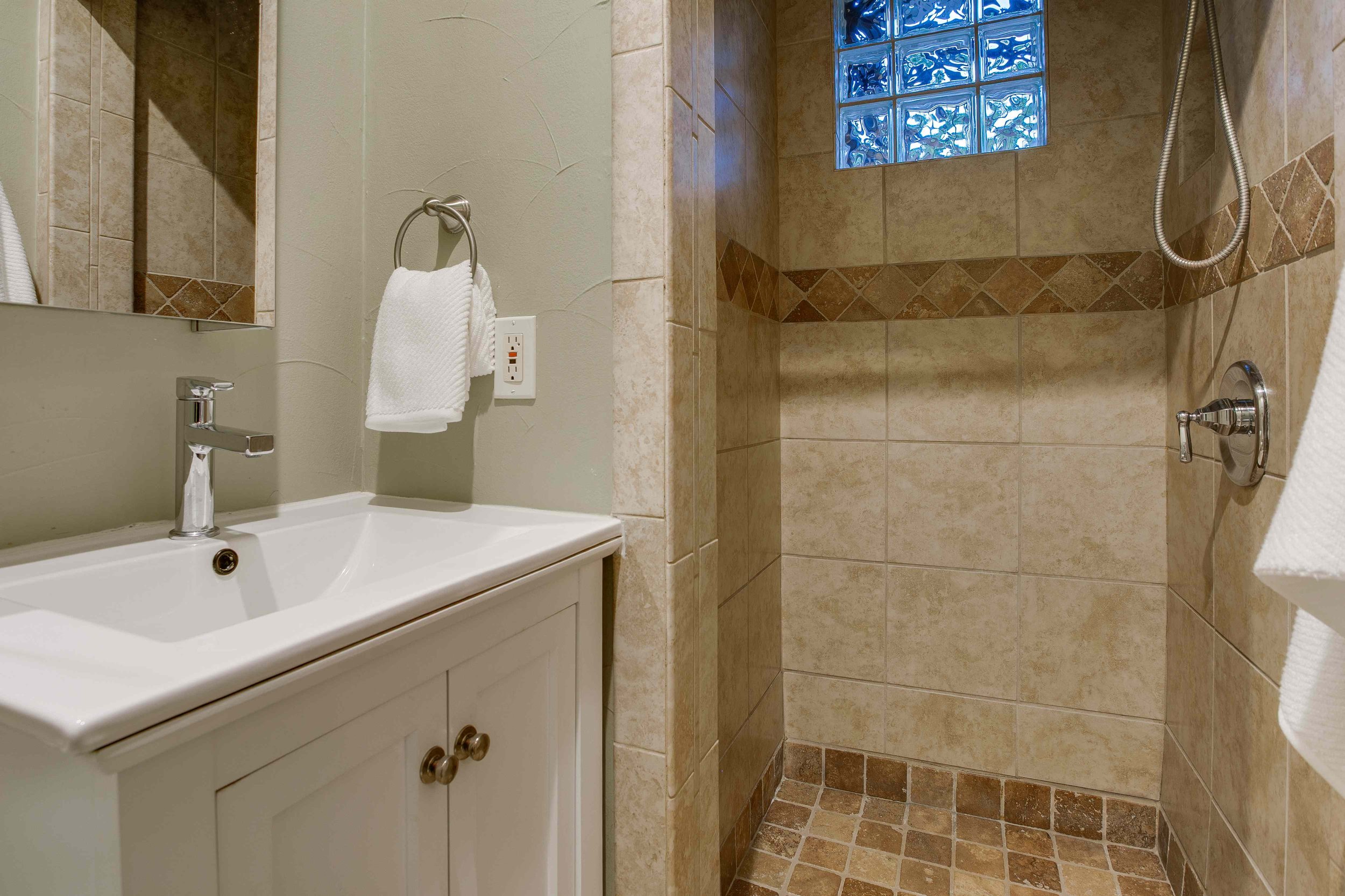 Who Should I Hire to Sell My Home in Dallas