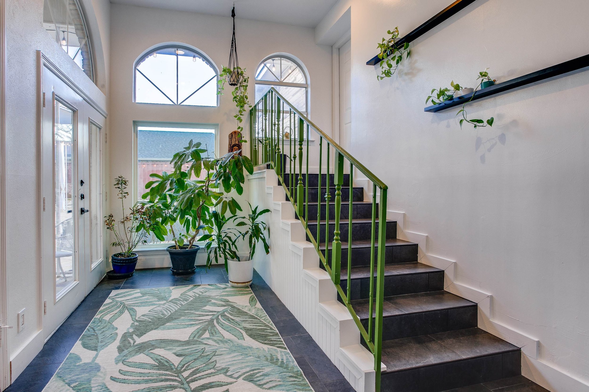 Best Realtor for Relocating to Dallas: Lakewood & Uptown