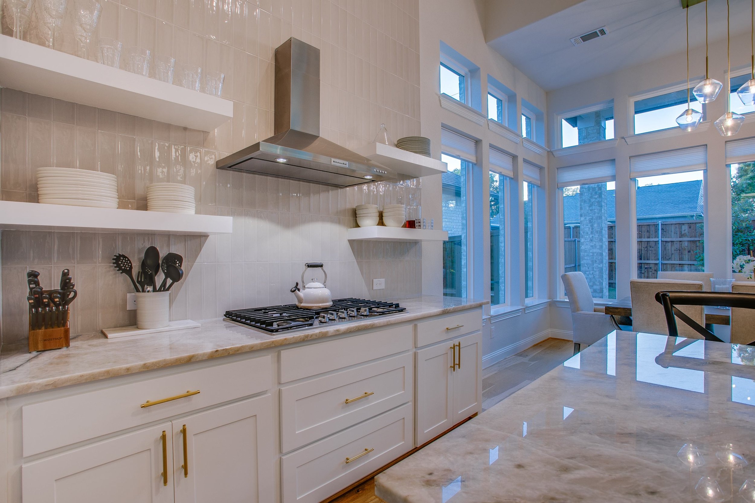 Who to Contact to Buy a Home in Bishop Arts District
