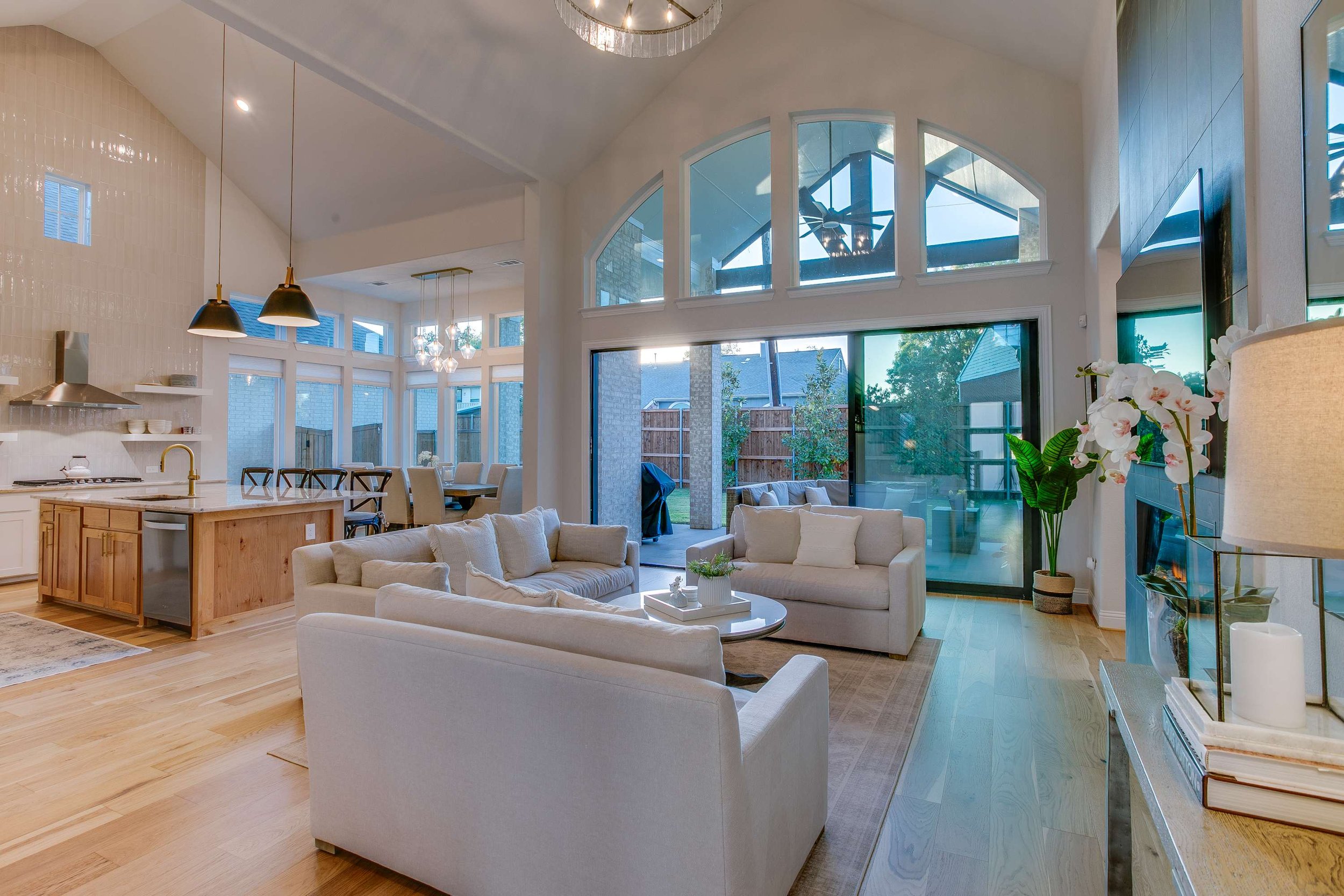 Who to Hire to Sell Your Dallas Home | Oak Cliff Expert