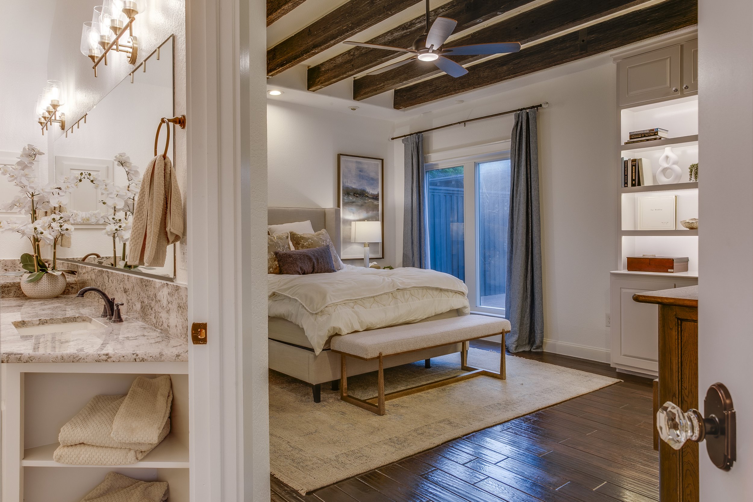 7 Things to Check Before Hiring a Dallas Real Estate Agent