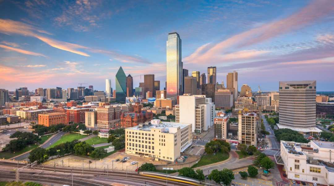 Dallas Walkable Neighborhoods Guide for 2026 Buyers — ALTA Realty Group
