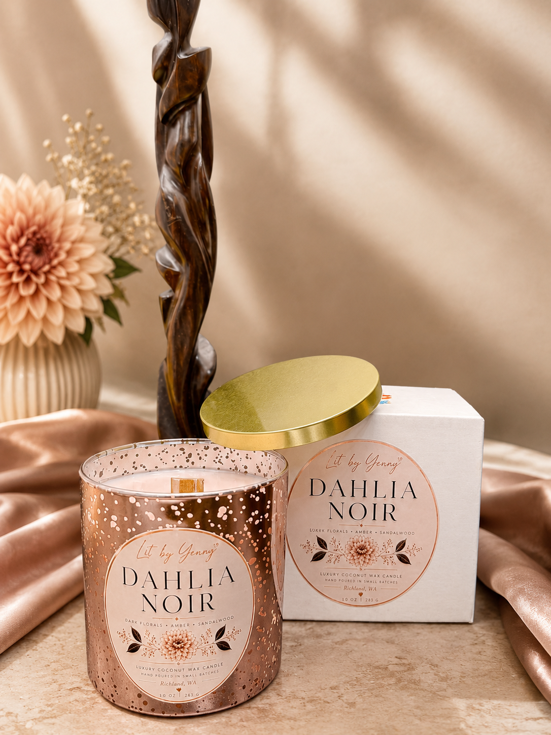 Dahlia Noir Candle