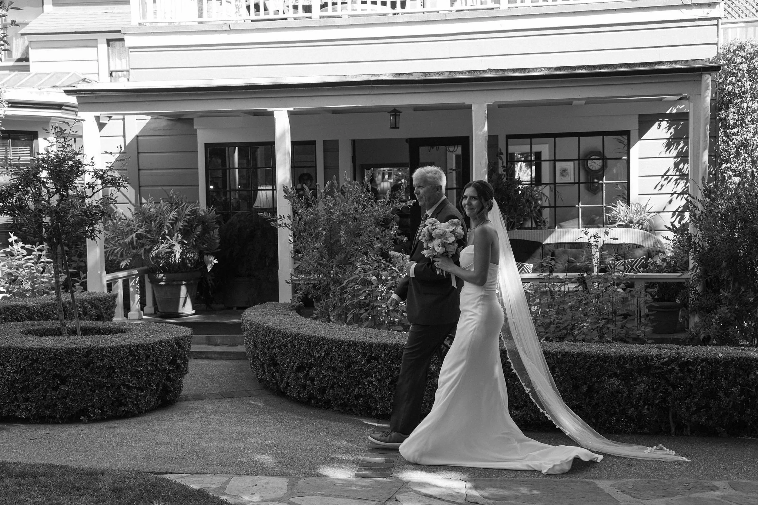 the-vow-edit-santa-barbara-wedding-simpson-house-inn-pearl-social-editorial-photography_0587.jpg